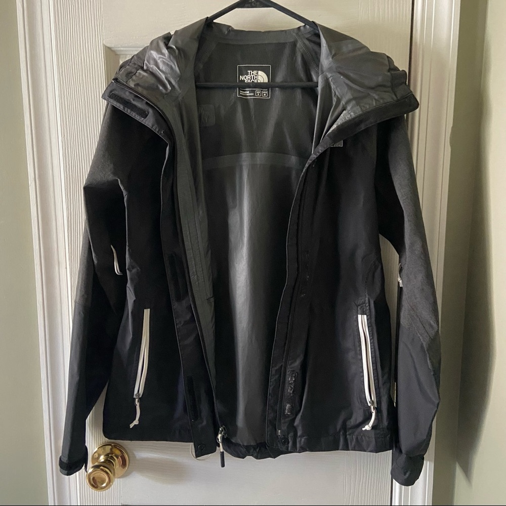 The North Face Women’s Rain Jacket